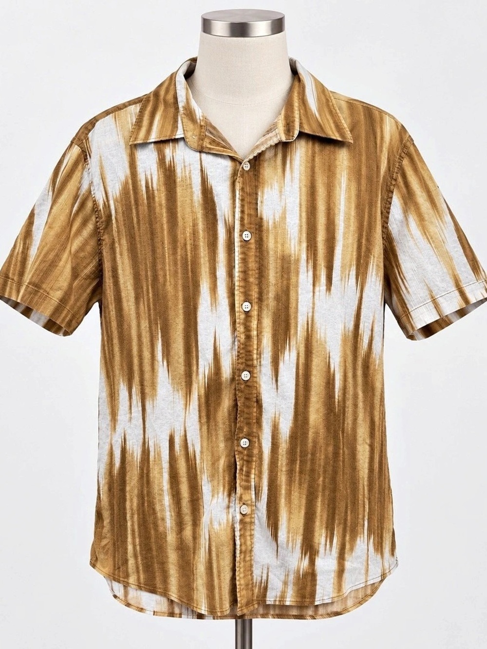 Club Monaco Men’s Large Brown Cream Abstract Print Short Sleeve Button-Up Shirt